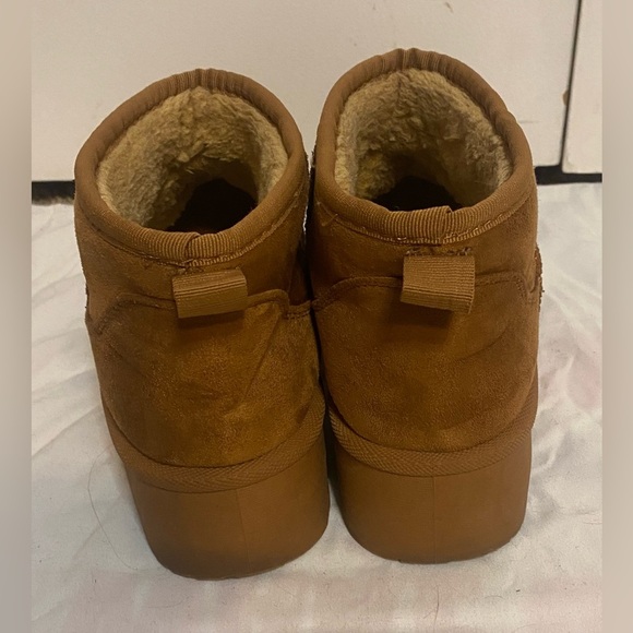 Women’s Mudd Platform Mini Shortie Boots Brown Size 7 - Picture 3 of 5